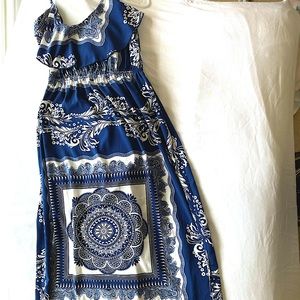 Blue pattern maxi dress